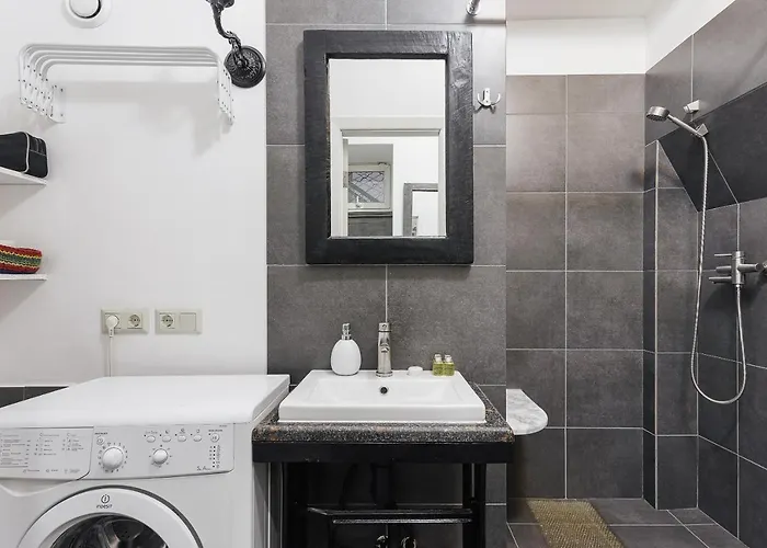 Sea Pearl Center Apartment